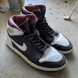 Jordan 1 Mid Las Vegas